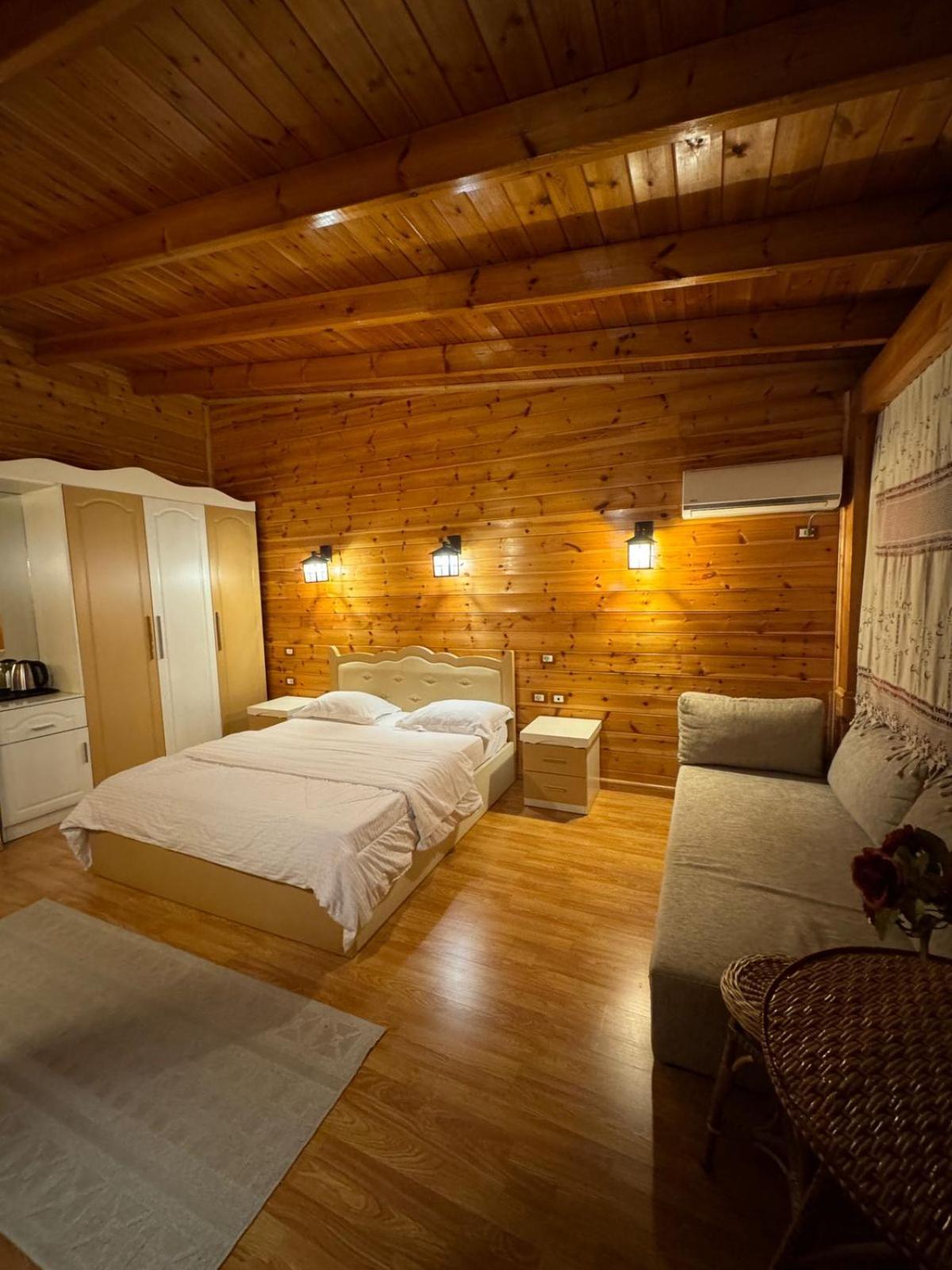Hotel Kocibelli Pool & Spa Korce Bagian luar foto