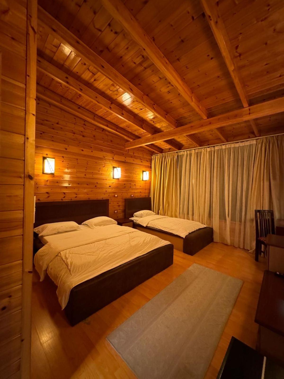 Hotel Kocibelli Pool & Spa Korce Bagian luar foto